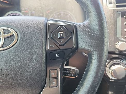 Certified 2023 Toyota 4Runner TRD Off-Road Premium w/ Moonroof Package AWD/4WD image 22