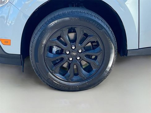 Used 2024 Ford Maverick Lariat w/ Black Appearance Package image 31