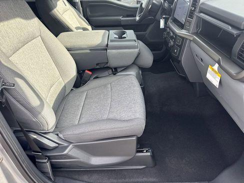 New 2025 Ford F150 XLT image 13