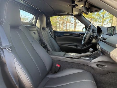 Used 2025 MAZDA MX-5 Miata RF Grand Touring w/ Weather Package image 18