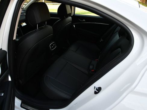 Used 2026 Genesis G70 2.5T RWD image 28