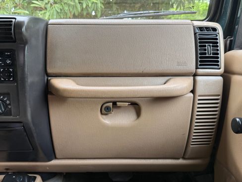 Used 2000 Jeep Wrangler Sport AWD/4WD image 30