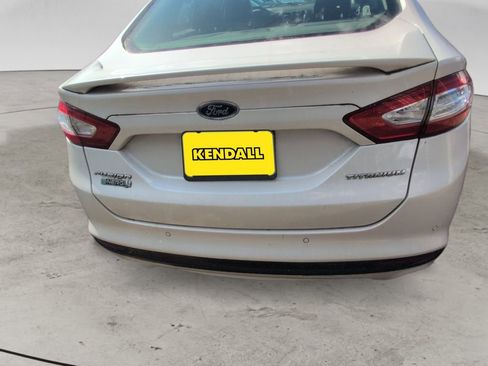 Used 2015 Ford Fusion Energi Titanium image 4