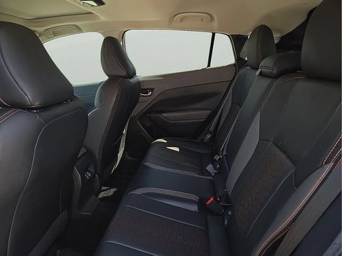 Certified 2025 Subaru Crosstrek 2.5i Limited w/ Crosstrek Mirror Package AWD/4WD image 10