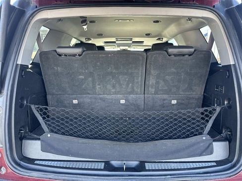 Used 2017 GMC Yukon SLT w/ Open Road Package image 10