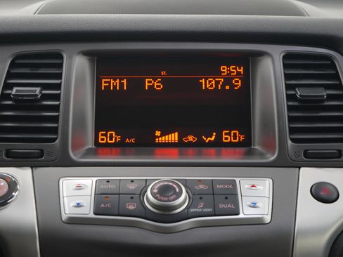 Used 2014 Nissan Murano S AWD/4WD image 18