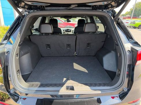 Used 2024 Chevrolet Equinox RS w/ RS Leather Package AWD/4WD image 9