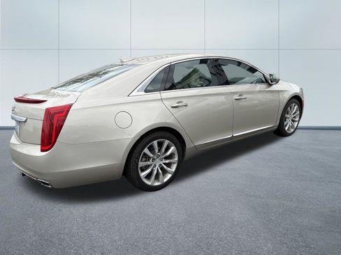 Used 2016 Cadillac XTS Luxury w/ Driver Awareness Package FWD image 3