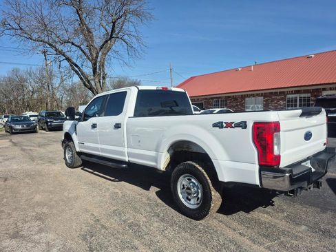 Used 2019 Ford F250 XL w/ Power Equipment Group image 3
