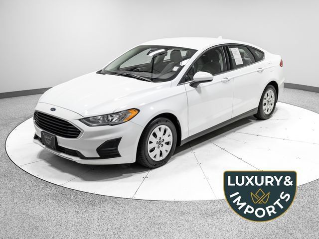 Used 2020 Ford Fusion S FWD image 1