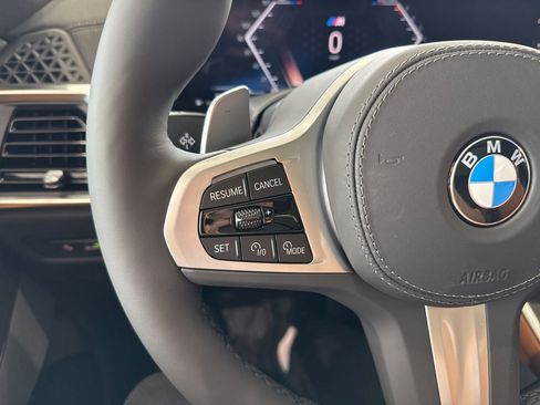 New 2026 BMW X5 xDrive40i w/ M Sport Package AWD/4WD image 21