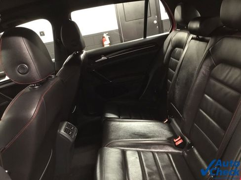 Used 2015 Volkswagen GTI SE w/ Lighting Package (SEL) image 28