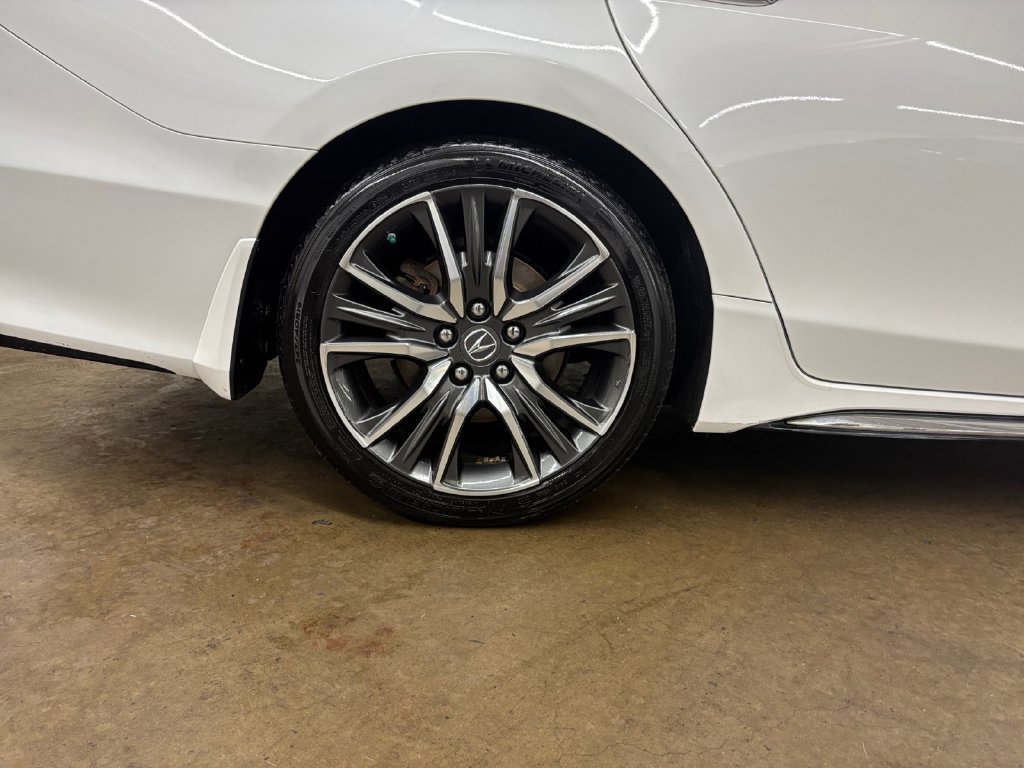 Used 2018 Acura RLX w/ Advance Package AWD/4WD image 39