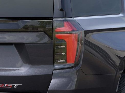 New 2026 Chevrolet Suburban RST w/ Sun And Tow Package AWD/4WD image 13