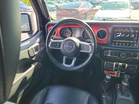 Used 2022 Jeep Gladiator Rubicon w/ LED Lighting Group AWD/4WD image 16