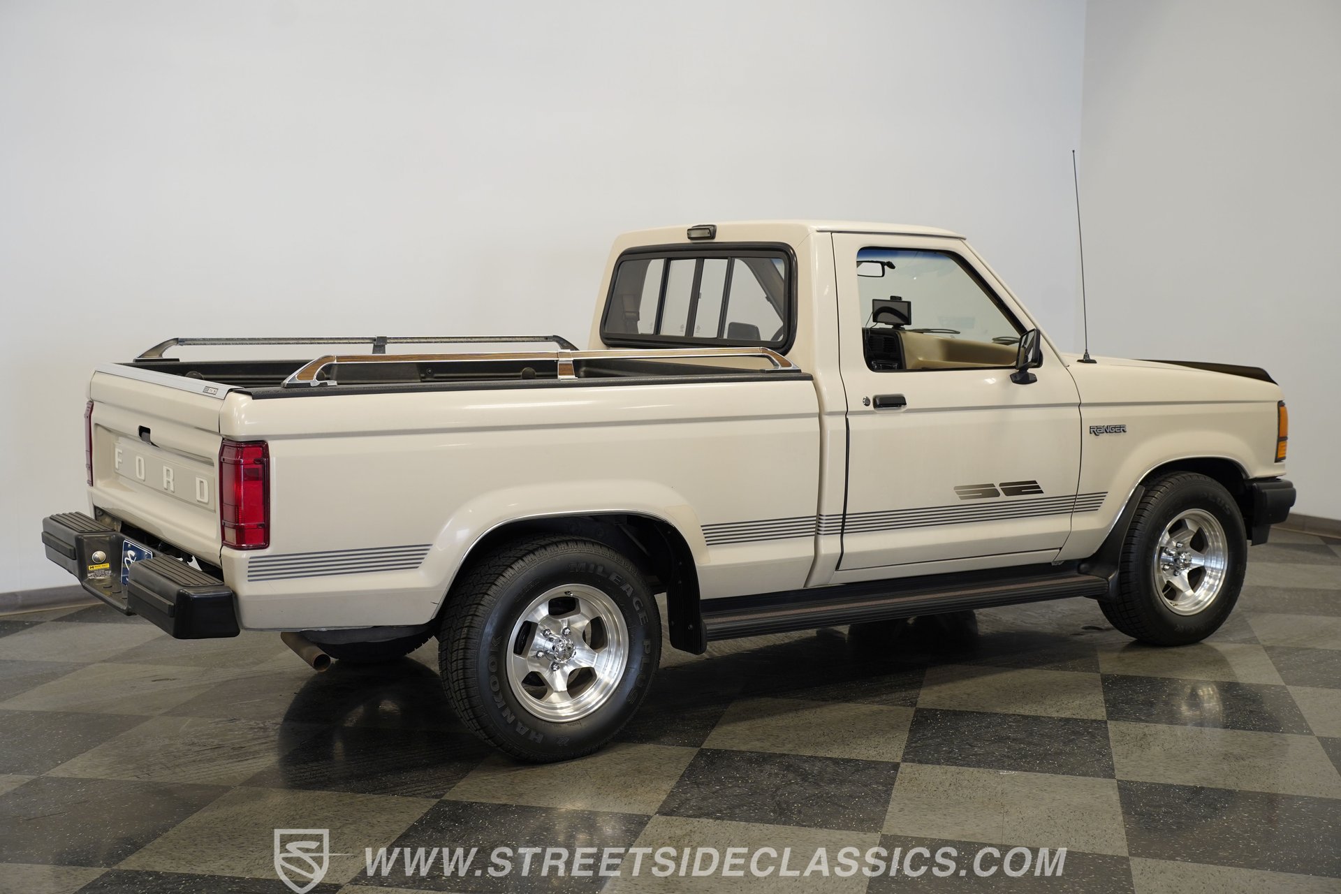 Used 1990 Ford Ranger 2WD Regular Cab image 14