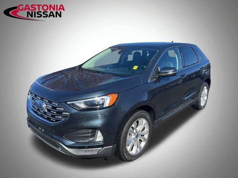 Used 2022 Ford Edge Titanium image 14