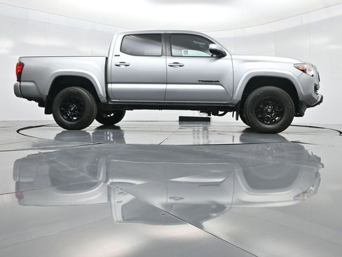 Used 2022 Toyota Tacoma SR5 image 43