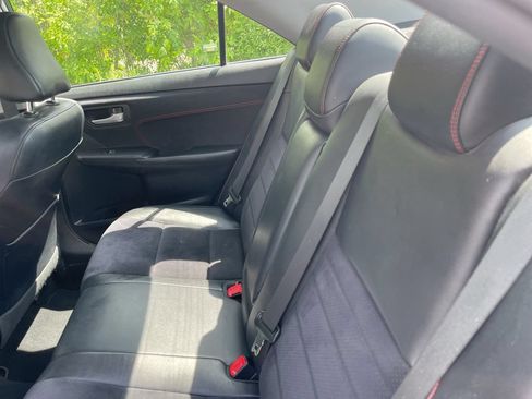 Used 2015 Toyota Camry XSE FWD image 9