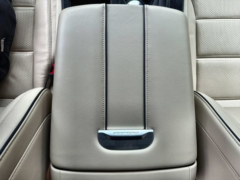 Certified 2024 Cadillac Escalade Premium Luxury AWD/4WD image 23