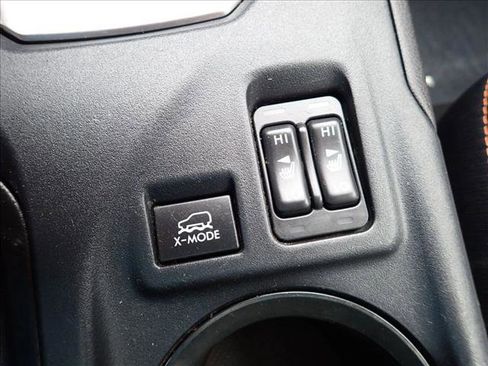 Used 2018 Subaru Crosstrek 2.0i Premium w/ Moonroof Package image 16