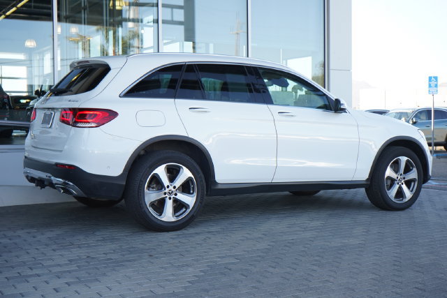 Used 2021 Mercedes-Benz GLC 300 4MATIC image 9