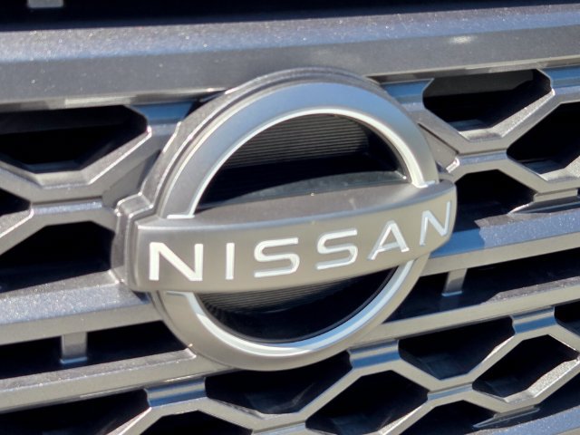 Used 2024 Nissan Frontier SV w/ SV Convenience Package RWD image 10