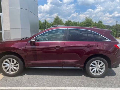 Used 2016 Acura RDX AWD w/ Technology Package image 3