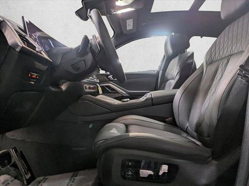 New 2026 BMW X6 M60i image 4