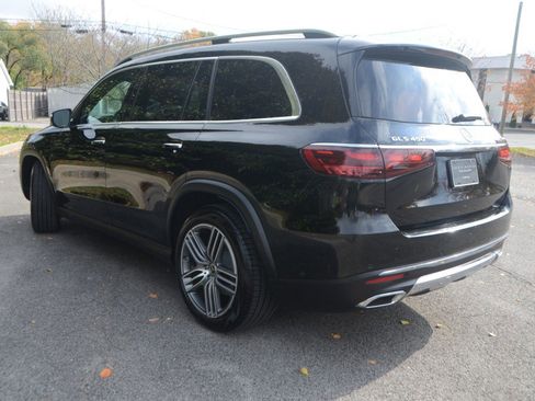 Used 2024 Mercedes-Benz GLS 450 4MATIC image 24