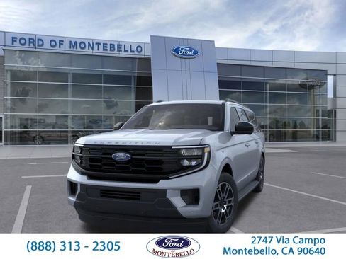 New 2026 Ford Expedition Max Active image 4