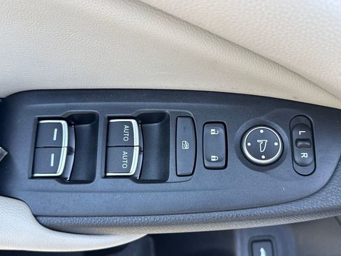 Used 2019 Honda Accord EX-L image 15