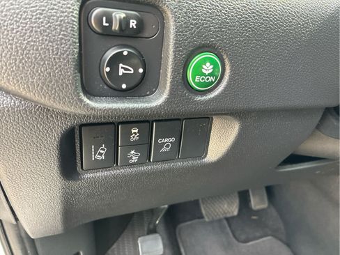 Certified 2025 Honda Ridgeline RTL image 16
