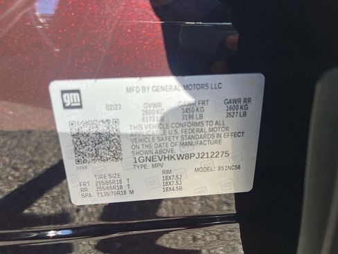 Used 2023 Chevrolet Traverse LT image 68