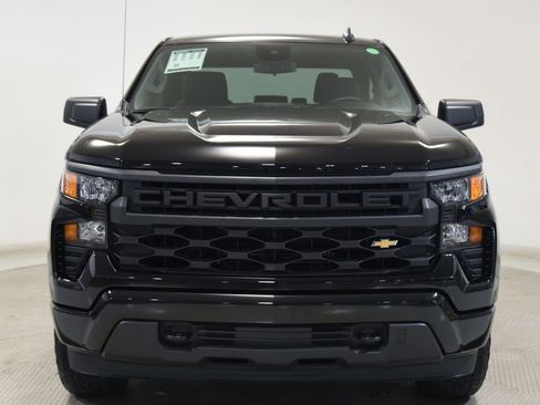 Used 2023 Chevrolet Silverado 1500 Custom AWD/4WD image 5
