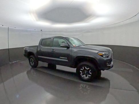 Certified 2023 Toyota Tacoma TRD Off-Road w/ TRD Premium Off Road Package AWD/4WD image 2