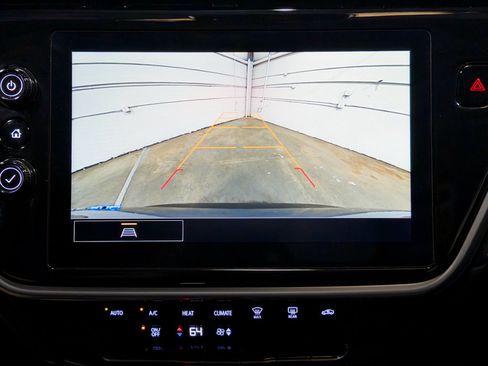 Used 2023 Chevrolet Bolt EUV LT w/ Driver Confidence Package FWD image 13