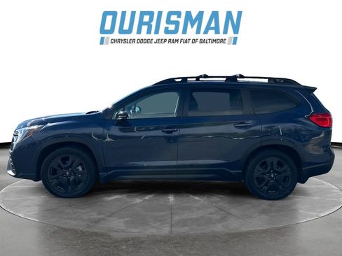 Used 2023 Subaru Ascent Onyx Edition Limited image 3