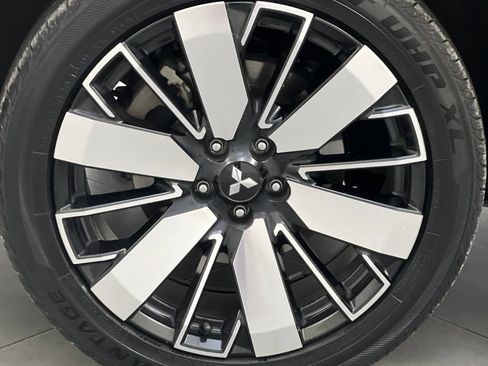 Used 2025 Mitsubishi Outlander SE AWD/4WD image 79