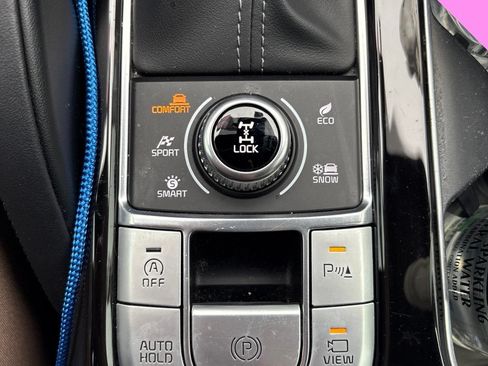 Used 2021 Kia Telluride SX w/ SX Prestige Package AWD/4WD image 16