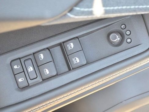 New 2026 Jeep Cherokee Laredo AWD/4WD image 12