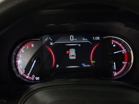 Used 2024 Toyota RAV4 XLE image 24