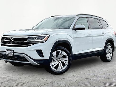 Used 2023 Volkswagen Atlas SE AWD/4WD image 3