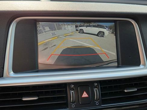 Used 2020 Kia Optima SE image 24