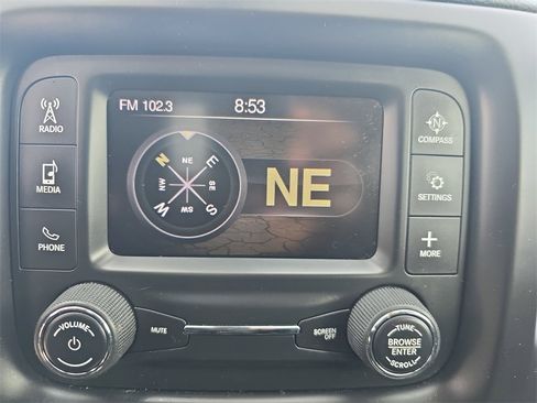 Used 2018 Jeep Compass Latitude w/ Safe & Security Group image 19