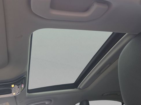 Certified 2022 Mercedes-Benz C 300 Sedan image 22