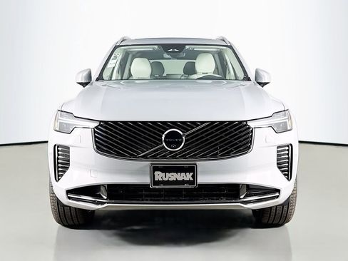New 2026 Volvo XC90 T8 Ultra AWD/4WD image 2