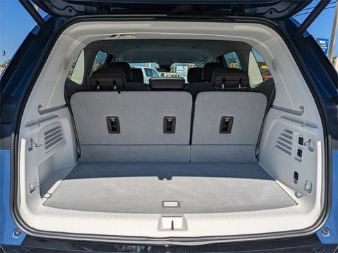 Used 2024 GMC Acadia Denali w/ Super Cruise Package image 13