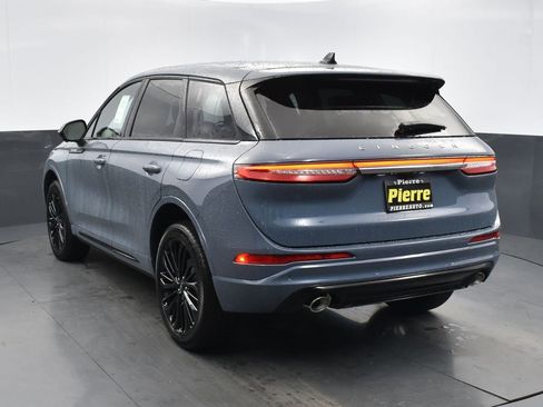 New 2025 Lincoln Corsair Reserve w/ Jet Appearance Package image 7