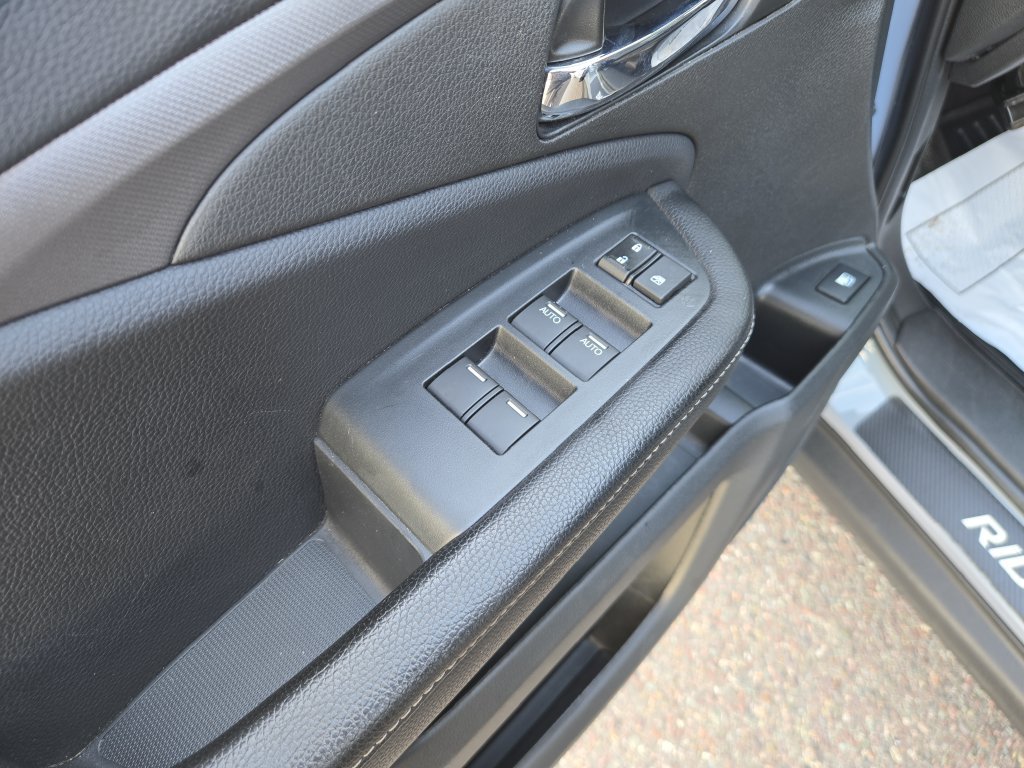 Used 2023 Honda Ridgeline RTL image 13